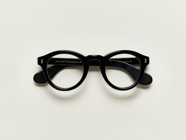 keppe-color-black-pos-2_ed5dadb8-e242-4c43-8565-607c7faf207d.jpg