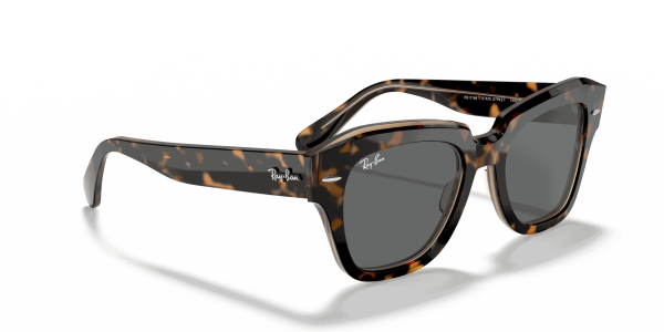 raybanstatestreet_0RB2186__1292B1__STD__shad__al2_45bc92d2-7cbd-432e-9cc4-4df59f444024-scaled-1.png