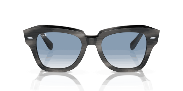 raybanstatestreet_0RB2186__14043F__P21__shad__fr_d0961461-b129-46f3-8fb3-03ff6738607d-1-scaled-1.png