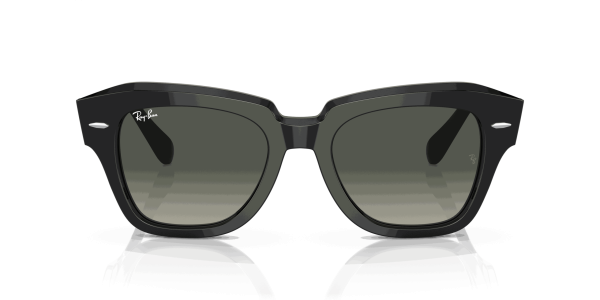raybanstatestreet_0RB2186__901_71__P21__shad__fr_24b9d4a5-748e-4055-b1f6-264f0bc7b0f8-scaled-1.png