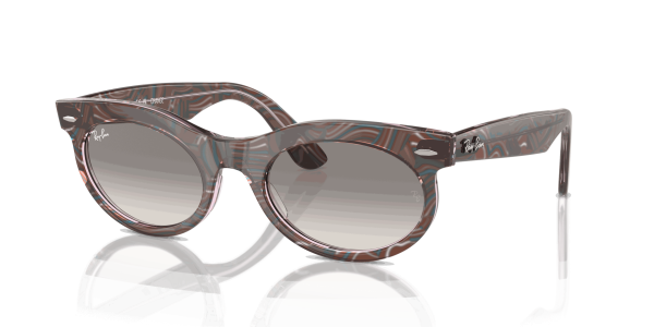 raybanwayfarerovalchange_0RB2242__138432__P21__shad__al3_5944d06d-09bb-4166-94b7-7ee3d89c1afc-scaled-1.png