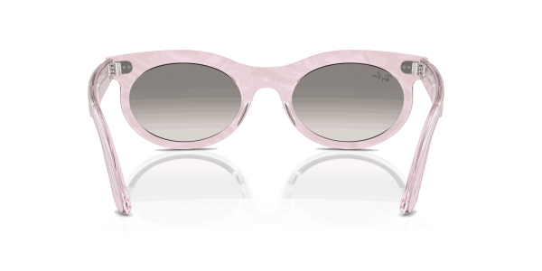 raybanwayfarerovalchange_0RB2242__138432__P21__shad__bk_1150b7b5-32a5-45bf-918f-3e6888b90c40-scaled-1.png