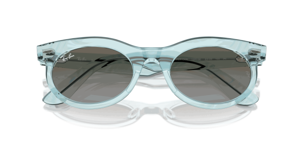 raybanwayfarerovalchange_0RB2242__138596__P21__shad__cfr_035942af-0b30-4847-83c6-96aa2837e62c-1-scaled-1.png