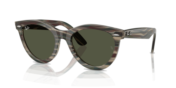 raybanwayfarerwaychangeholidaylimited_0RB2241__138731__P21__shad__al3_73d4a143-f23f-4d62-a448-b94a986c5f7f-1-scaled-1.png